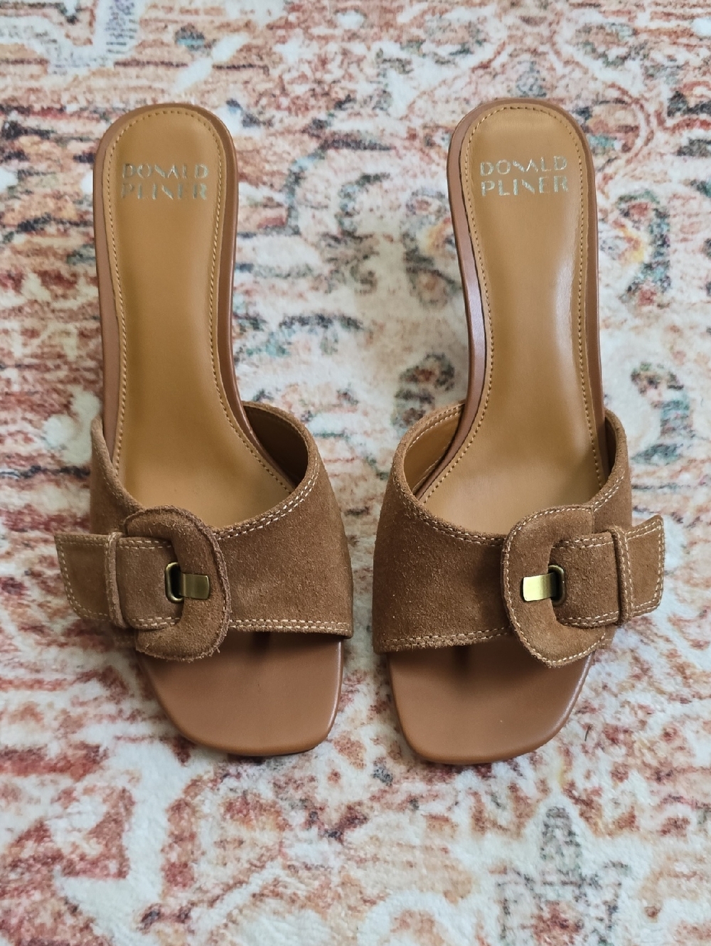 Donald Pliner Brown Suede Buckle Kitten Heel Sandal Size 8